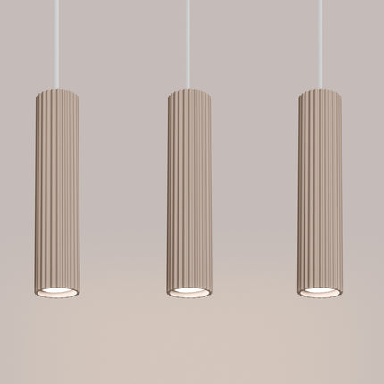 Suspension Oslo 3 Cylindres en Ligne en Aluminium Cannelé Taupe, vue de détail