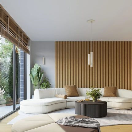 Suspension Oslo 3P en aluminium nervuré beige, détail des nervures verticales de l'abat-jour
