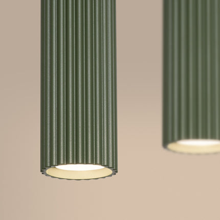 Suspension Oslo 4 cylindres en ligne vert olive, packshot de trois quarts