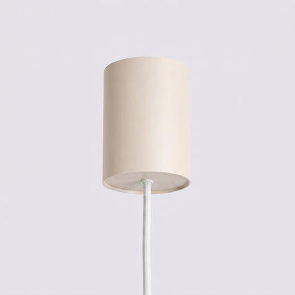 Suspension Oslo Poutre 4 Cylindres 122 cm en Aluminium Cannelé Beige, mécanisme de montage