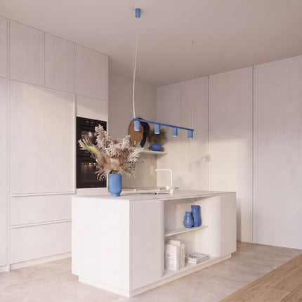 Suspension Oslo poutre 4 cylindres 122 cm bleu ciel au-dessus d'un plan de travail