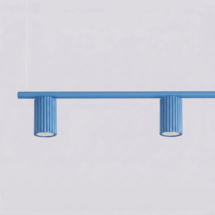 Suspension Oslo poutre 4 cylindres 122 cm bleu ciel, packshot de trois quarts