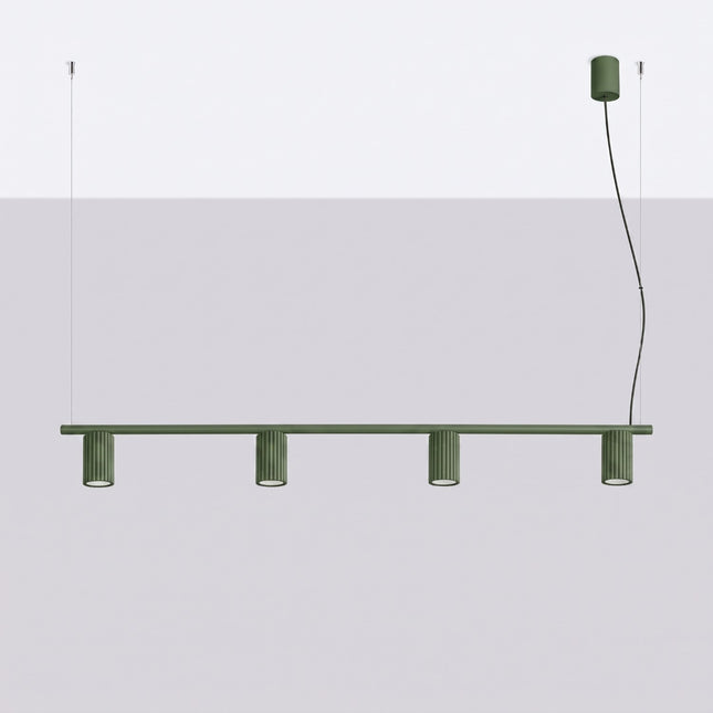 Suspension Oslo Poutre 4 Cylindres 122 cm en Aluminium Cannelé Vert Olive, vue en situation