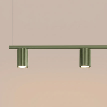 Suspension Oslo Poutre 4 Cylindres 122 cm en Aluminium Cannelé Vert Olive, vue de détail