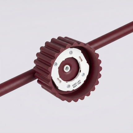 Suspension poutre 4 spots Aura bordeaux, détail des cannelures