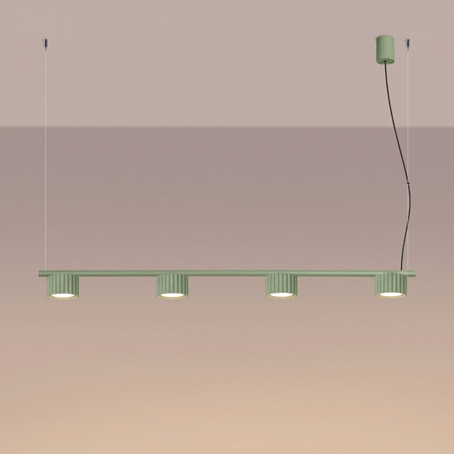 Suspension poutre 4 spots Aura vert sauge, lumière allumée