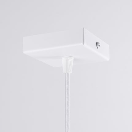 Suspension Prisme Moderne 1 Blanche, détail de la finition du métal
