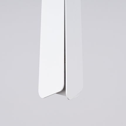 Suspension Prisme Moderne 3 en Ligne Blanche, détail du câble électrique
