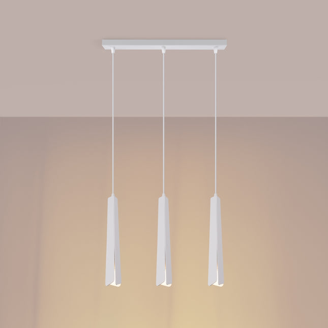 Suspension Prisme Moderne 3 en Ligne Blanche, vue de profil sur fond blanc