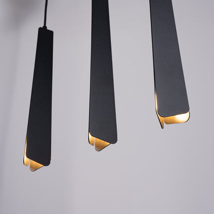 Suspension Prisme Moderne 3 en Ligne Noire, détail du câble électrique