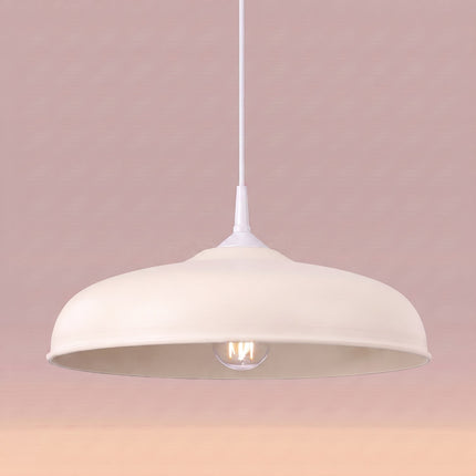 Suspension Pur Gina dôme en acier beige, vue de détail