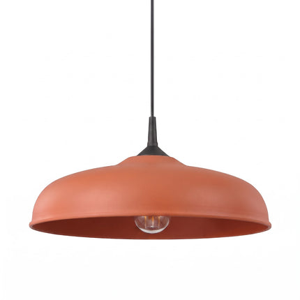 Suspension Pur Gina dôme en acier ocre rouge, packshot de trois quarts