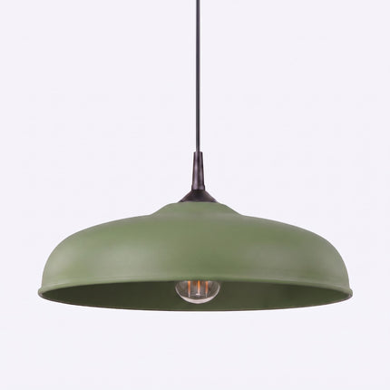 Suspension Pur Gina dôme en acier vert olive, packshot de trois quarts