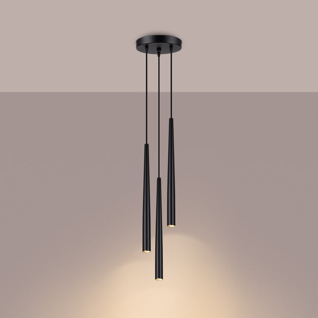suspension ronde 3 tubes coniques effilés noirs, lumière allumée