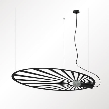 Suspension Soleil Lumineux noire allumée, autre angle sur fond blanc
