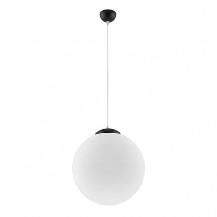 Suspension Sphère Opaline noire 40 cm, vue en situation sur fond clair