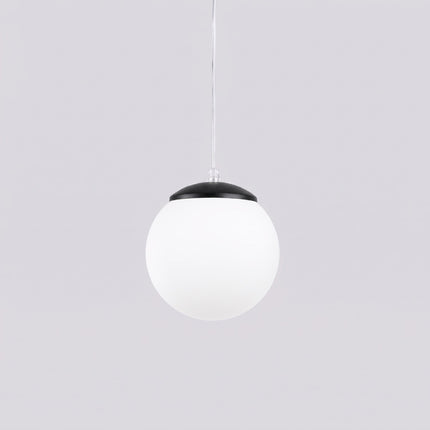 Suspension Sphère Opaline noire 40 cm, packshot de trois quarts