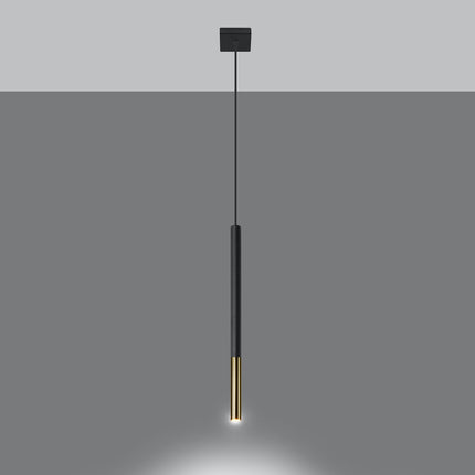 Suspension tube Mozaica noir et doré allumée diffusant un faisceau chaud vers le bas