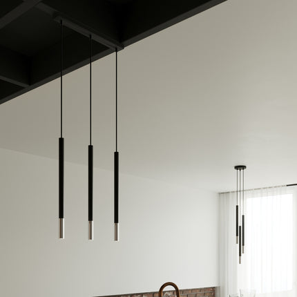 Grappe de suspensions tube noir et chrome Mozaica sur plafond a caissons noir