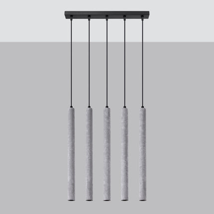 Suspension Tubulaire Halo 5 en Ligne en Béton allumée, ampoules visibles