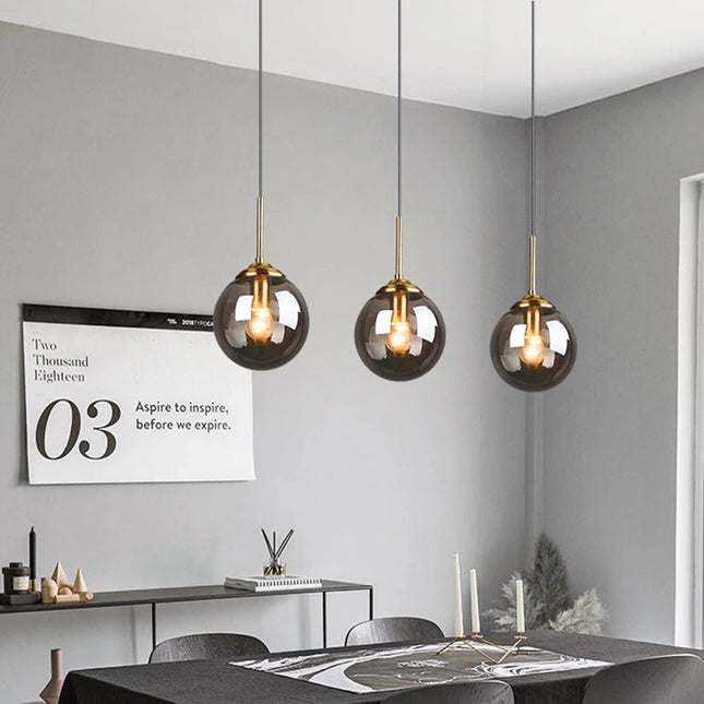 Suspension en verre à anneau doré nordique au design minimaliste