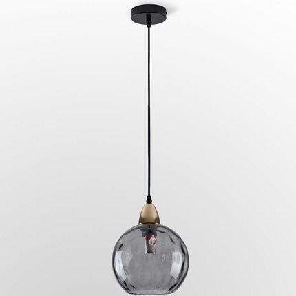 Packshot d'une suspension à globe unique en verre martelé, ampoule visible au coeur du verre