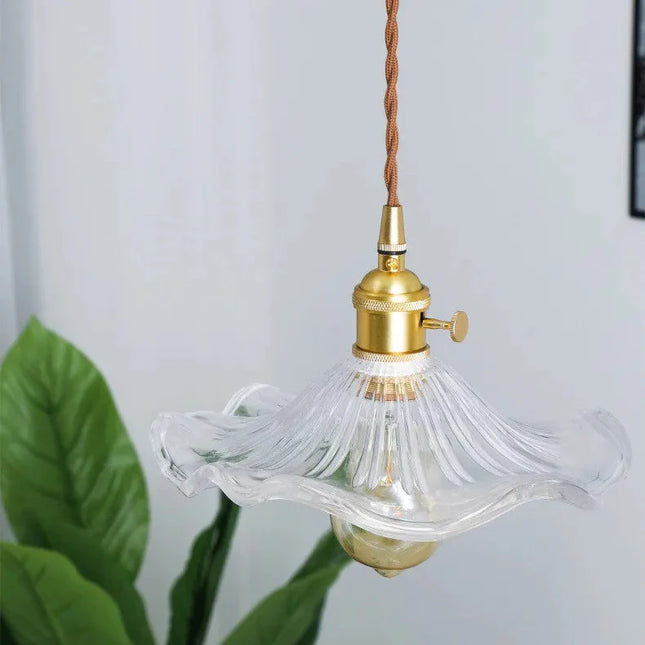 Suspension vintage en verre ondulé transparent et laiton doré avec cordon torsadé brun